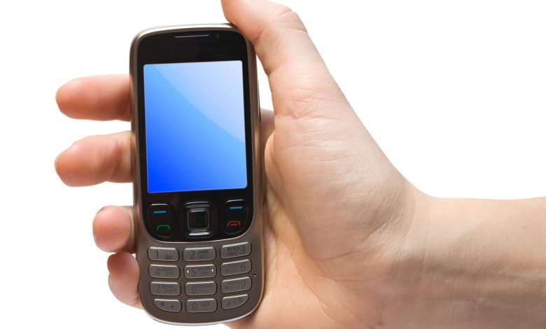 Evolution of mobile phones in India over 30 years